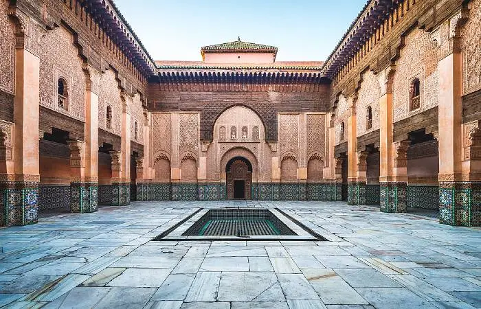 l'intérieur de La Médersa Ben Youssef